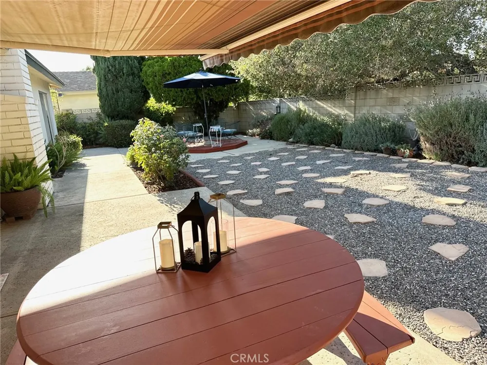 1895 Dorrit Newbury Park, CA 91320