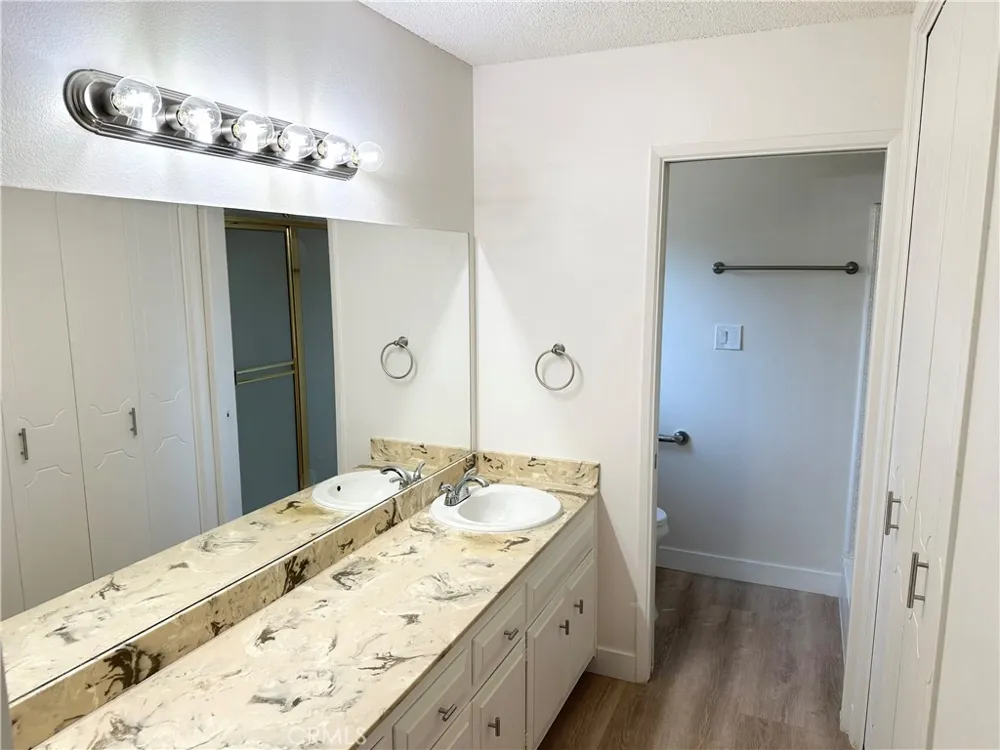 1895 Dorrit Newbury Park, CA 91320