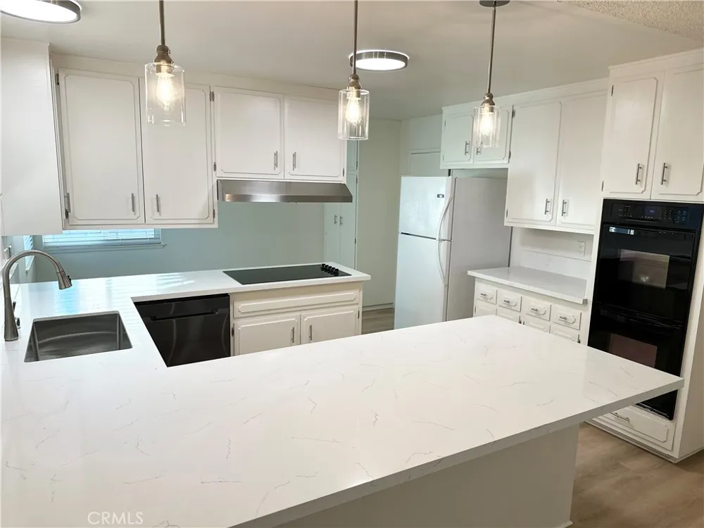 1895 Dorrit Newbury Park, CA 91320