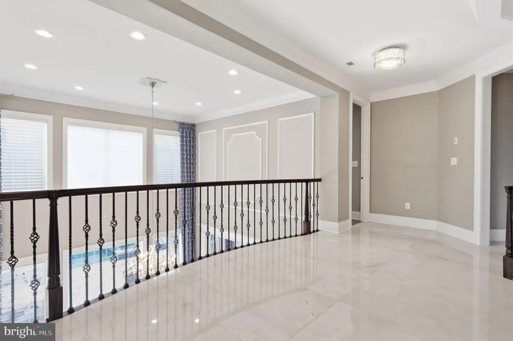 7 OXFORD DRIVE Ivyland, PA 18974