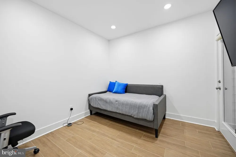 1478 HARVARD STREET NW #1 Washington, DC 20009