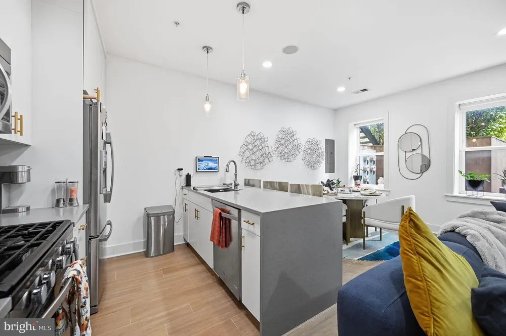 1478 HARVARD STREET NW #1 Washington, DC 20009
