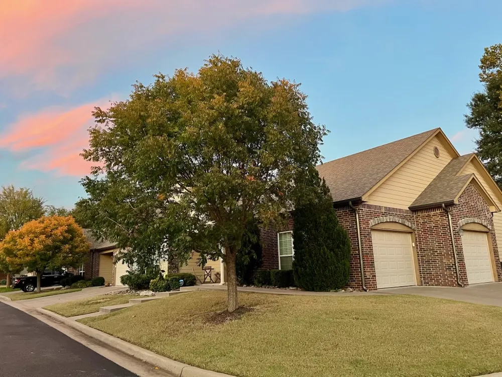 4611 S Royal Dublin Lane Broken Arrow, OK 74011