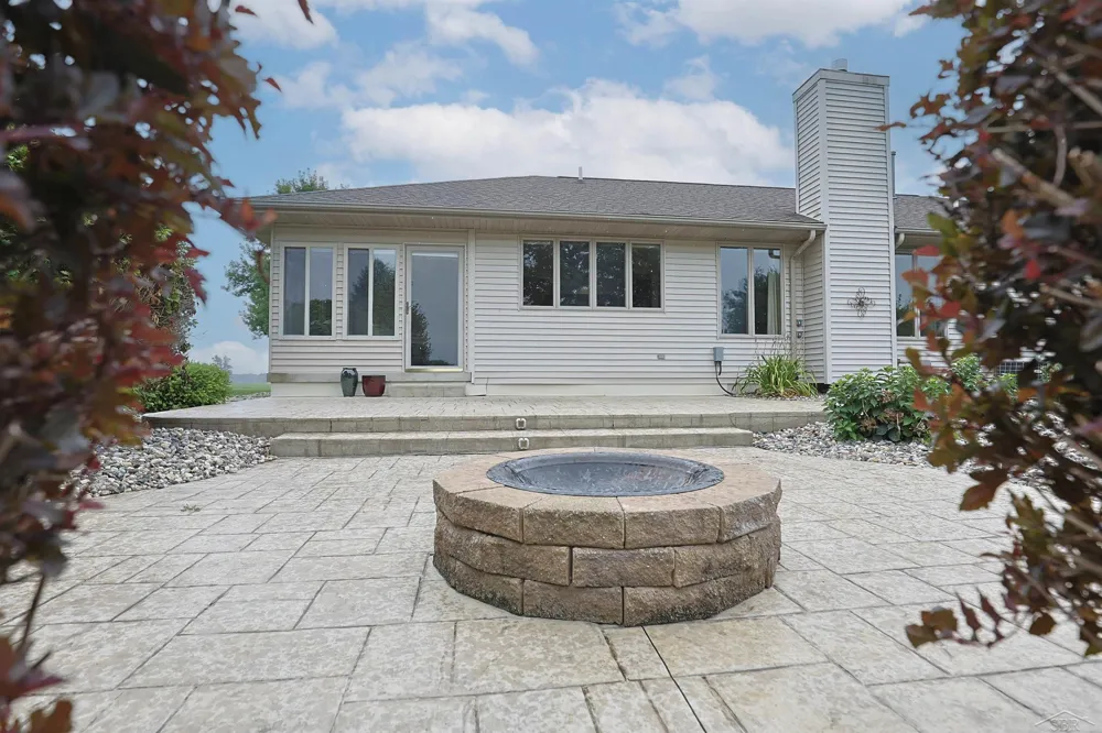 1349 Kennely Road Thomas Township, MI 48609