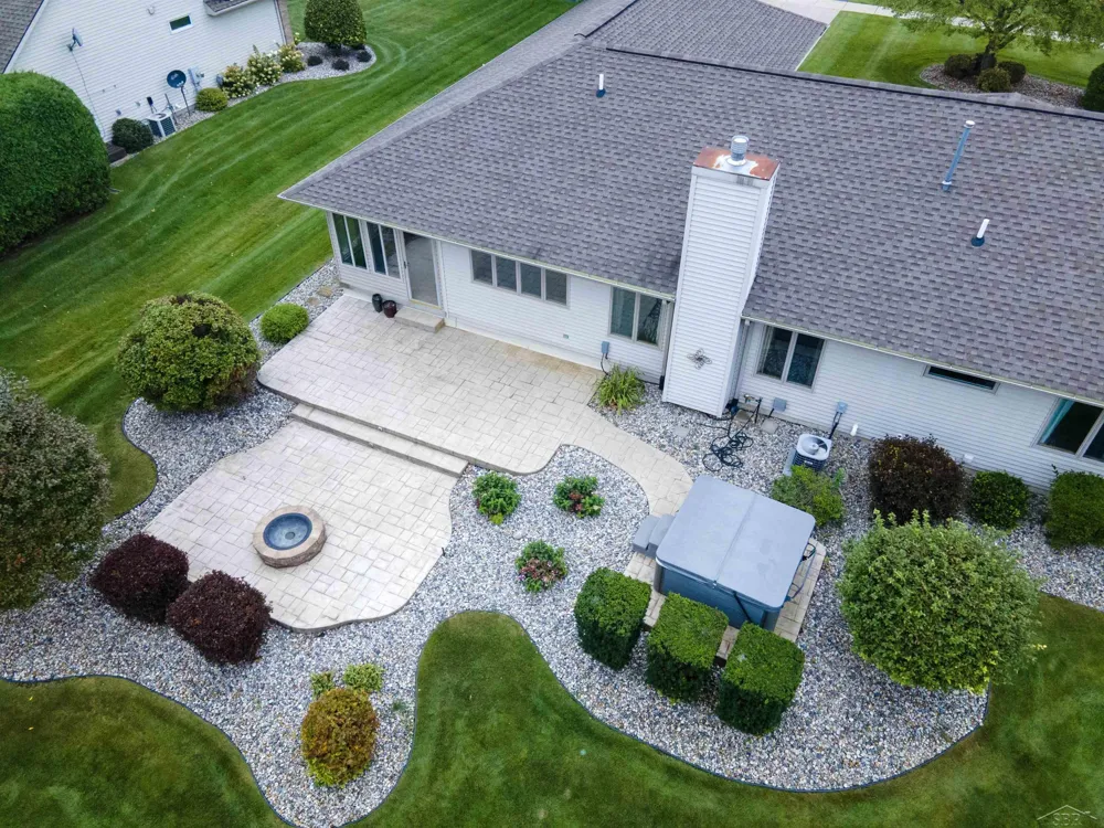 1349 Kennely Road Thomas Township, MI 48609