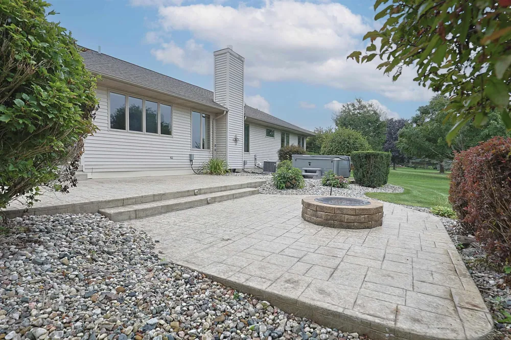 1349 Kennely Road Thomas Township, MI 48609