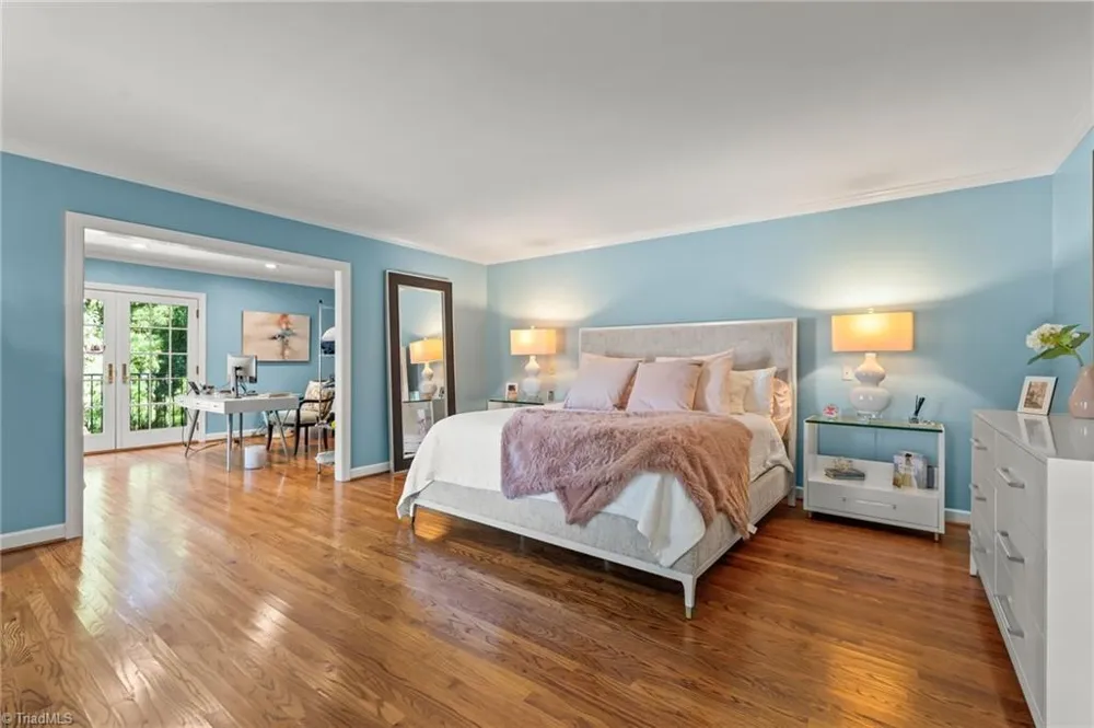 1110 Forest Hill Drive High Point, NC 27262