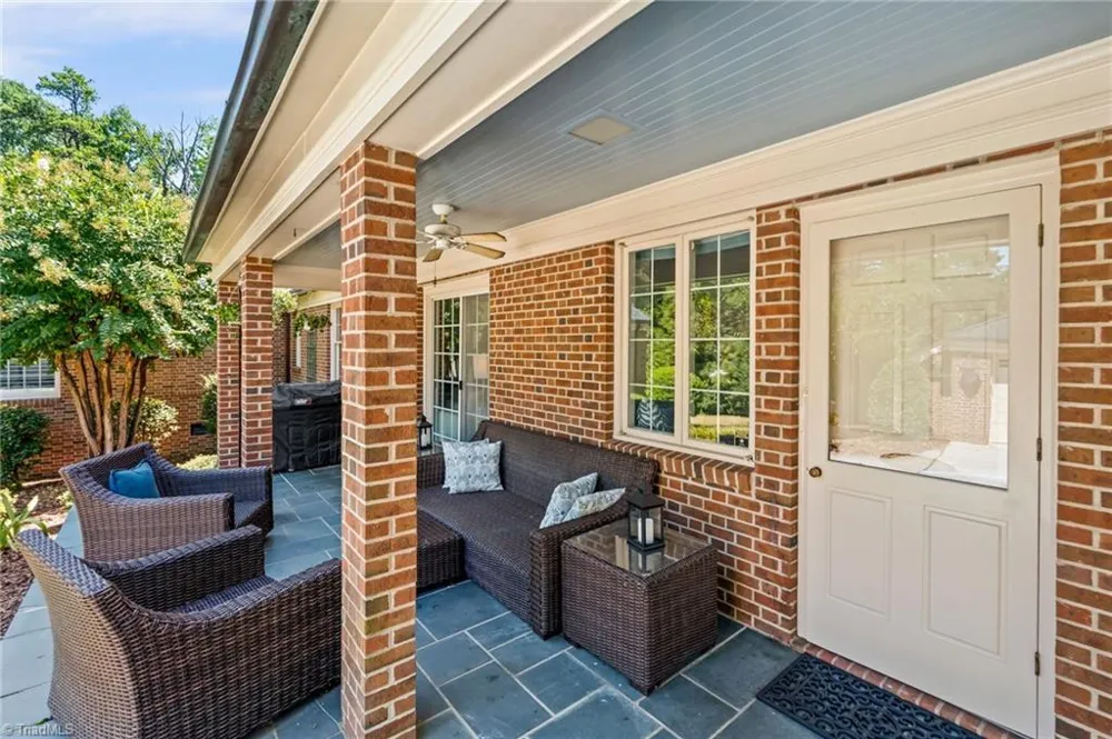 1110 Forest Hill Drive High Point, NC 27262