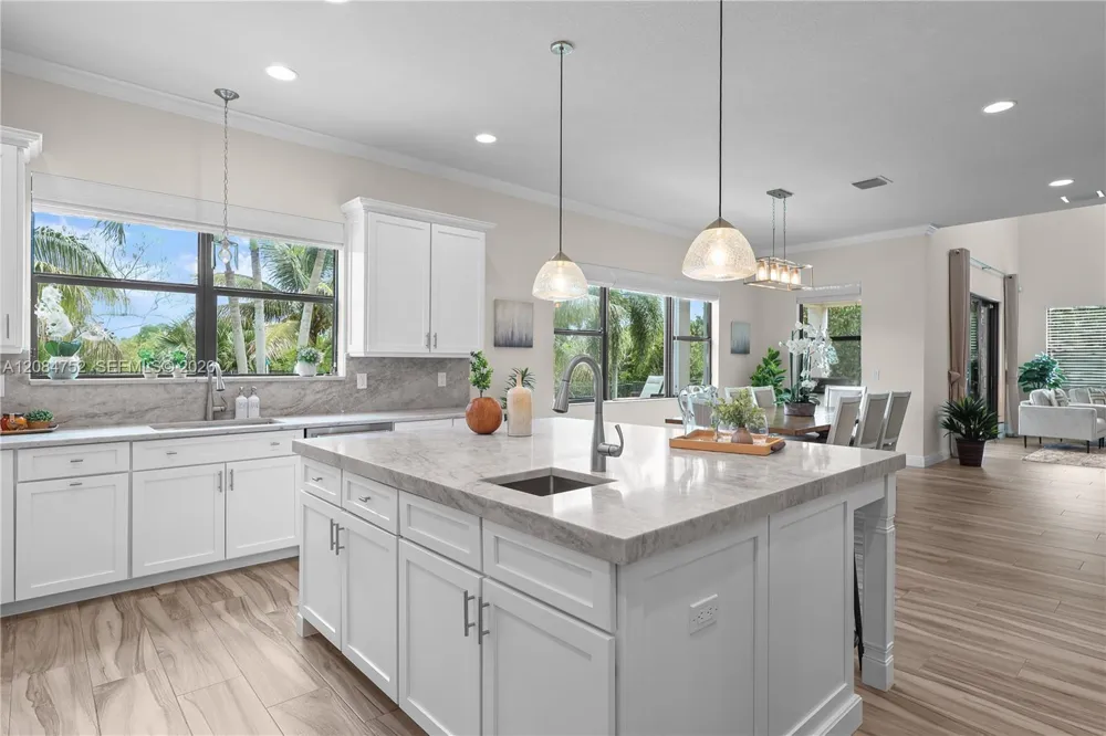 8142 Bradford Way Parkland, FL 33076