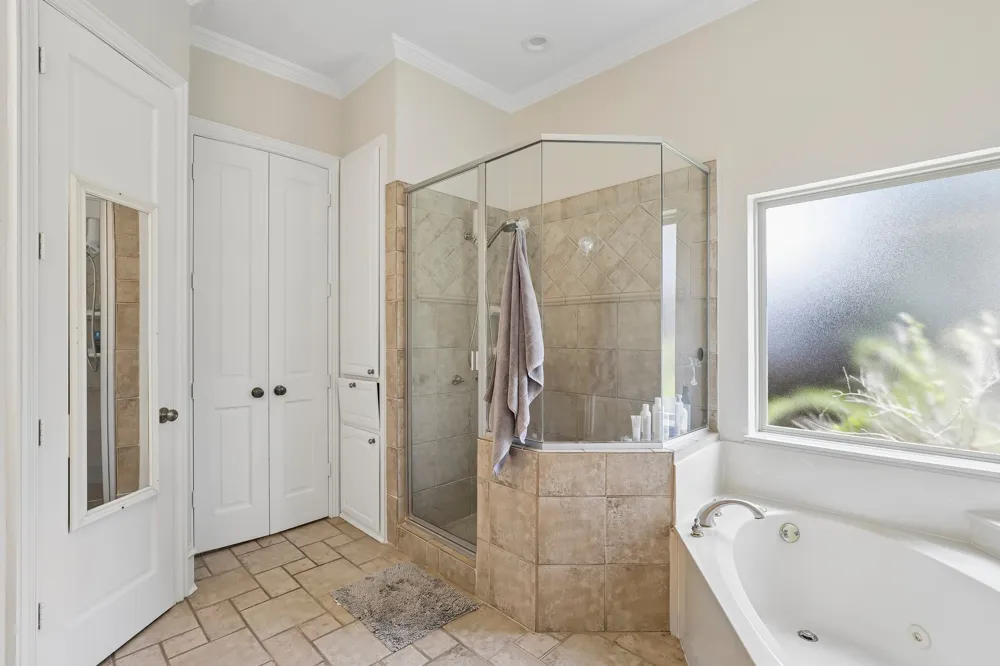 812 White Buffalo Lane Heath, TX 75032