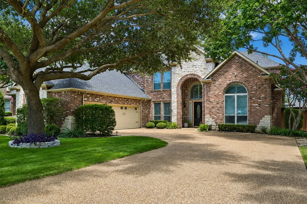 812 White Buffalo Lane Heath, TX 75032