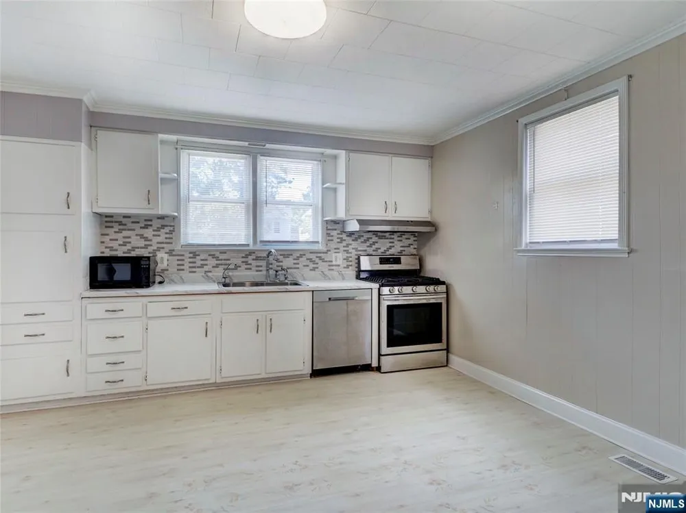 60 Montague Place 1 Montclair, NJ 07042