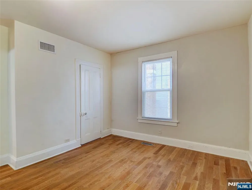 60 Montague Place 1 Montclair, NJ 07042
