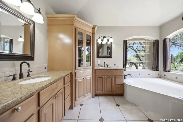 28023 Indian Path New Braunfels, TX 78132