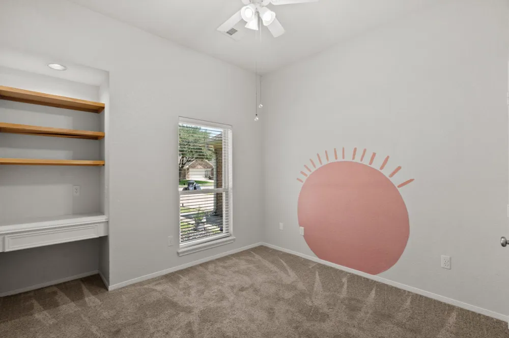 11819 Santa Fe Trail Santa Fe, TX 77510