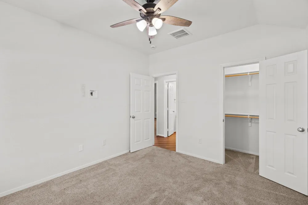 11819 Santa Fe Trail Santa Fe, TX 77510