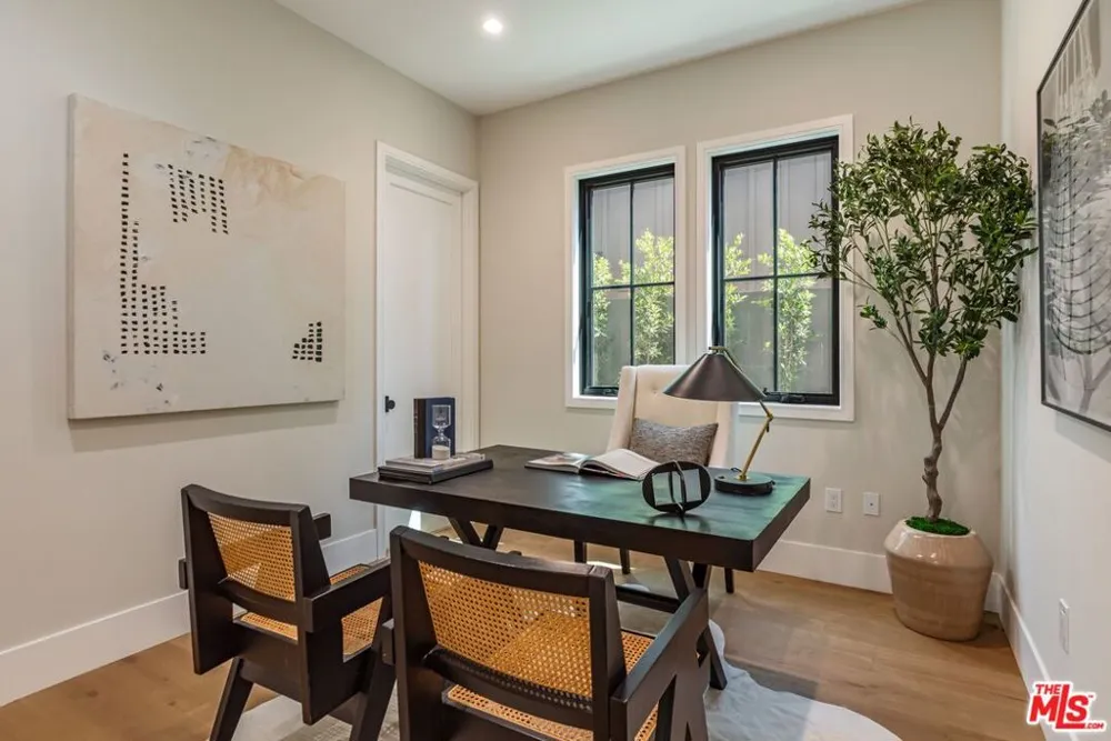 744 Iliff Street Los Angeles, CA 90272