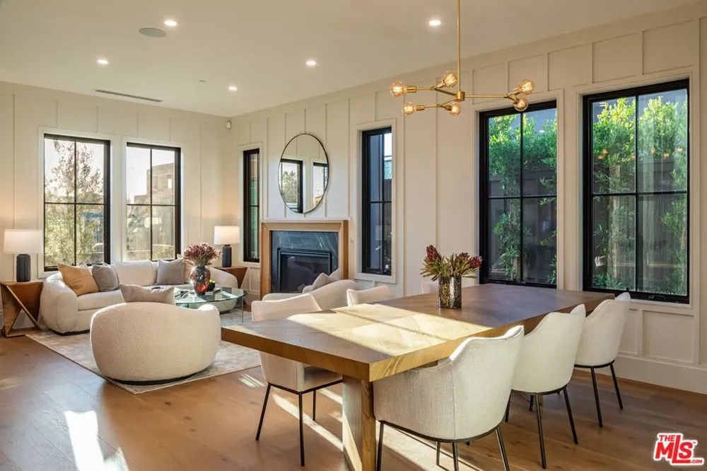744 Iliff Street Los Angeles, CA 90272