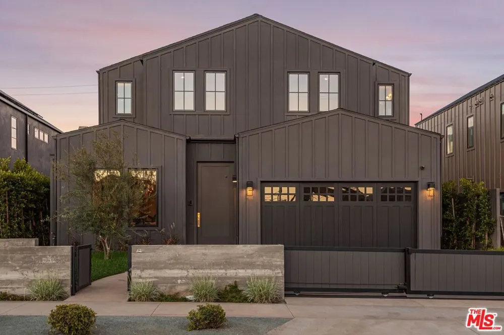 744 Iliff Street Los Angeles, CA 90272