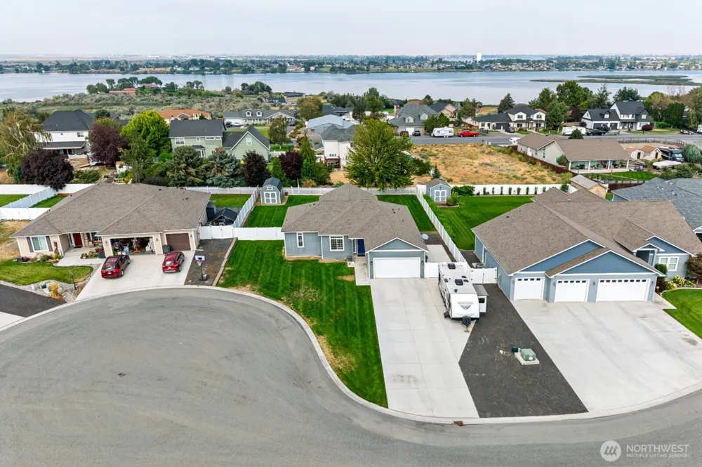 312 Sandcastle Court NE Moses Lake, WA 98837