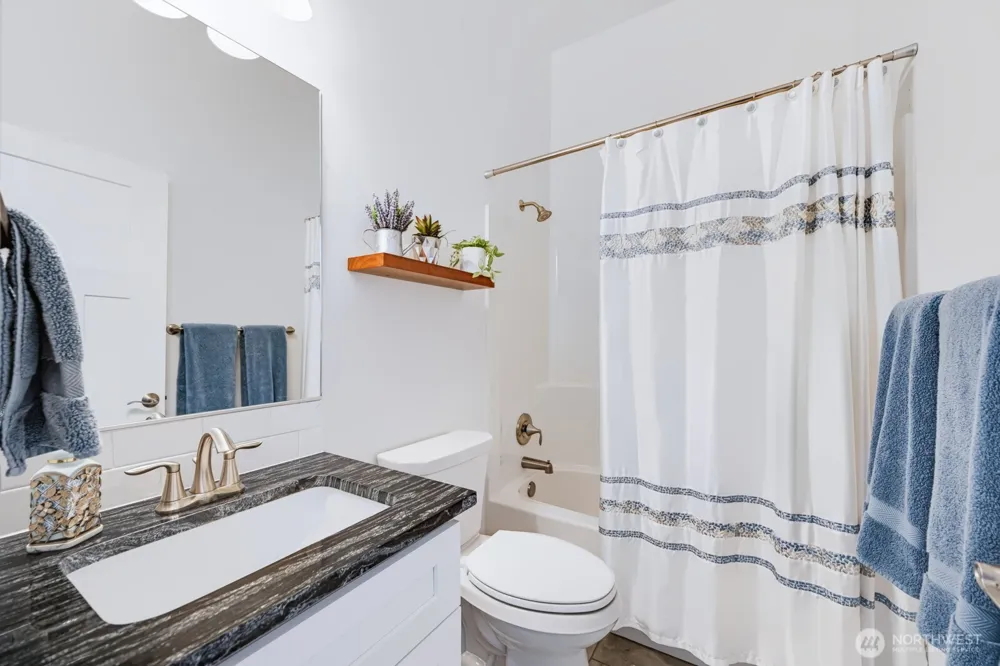312 Sandcastle Court NE Moses Lake, WA 98837