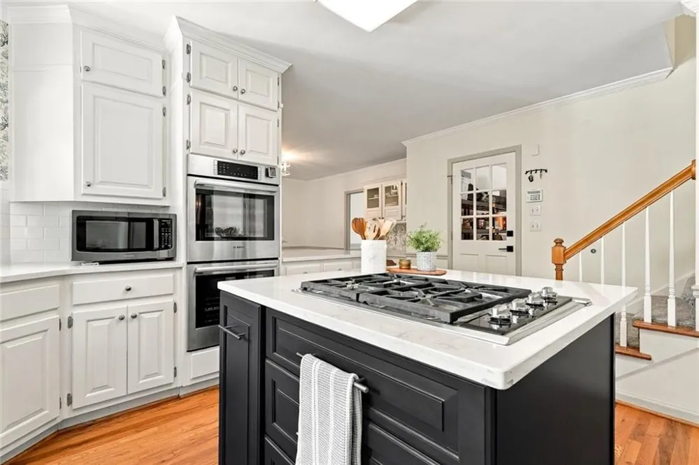 325 Cantlegate Close Johns Creek, GA 30022