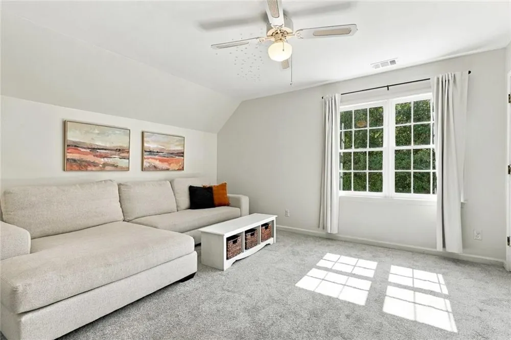 325 Cantlegate Close Johns Creek, GA 30022