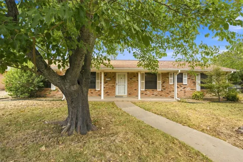 5601 Caldwell Drive