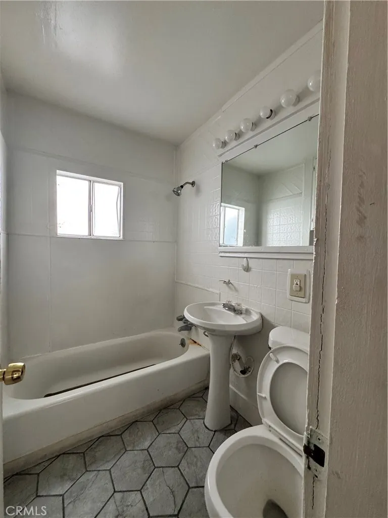 311 Sunrise Banning, CA 92220