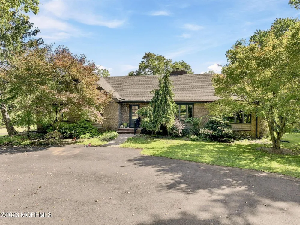 179 School Road E Marlboro, NJ 07746
