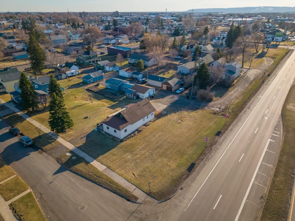 409 Clough Avenue Superior, WI 54880