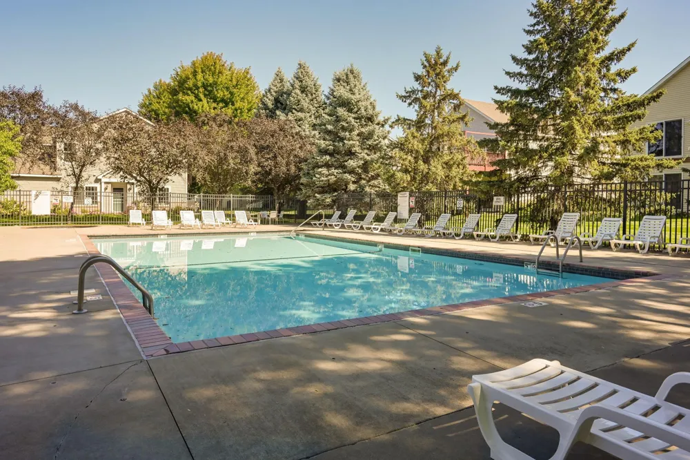 7378 Windsor Drive Shakopee, MN 55379