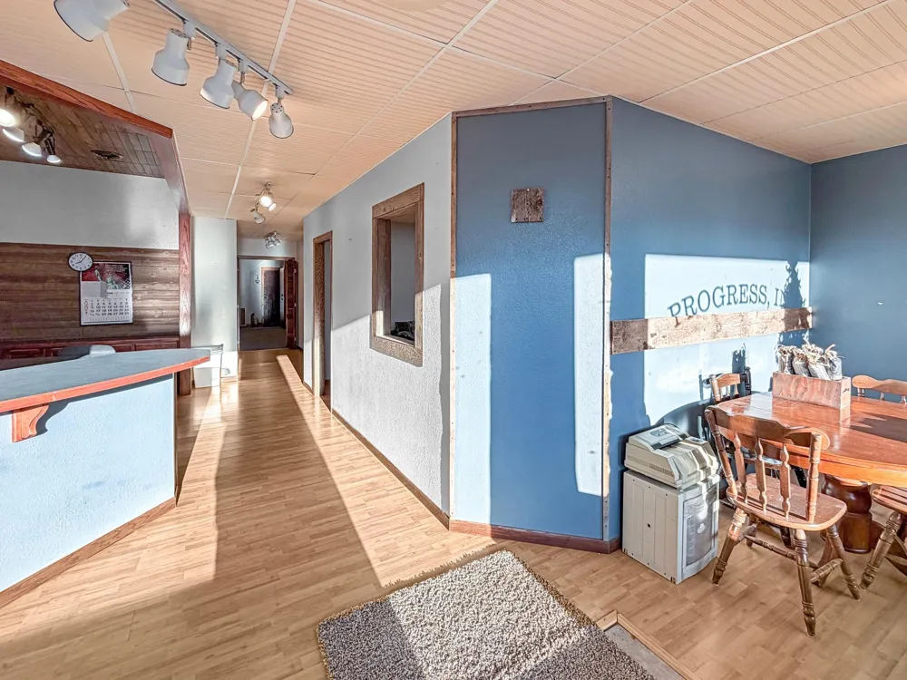 825 Main Street Edgerton, MN 56128