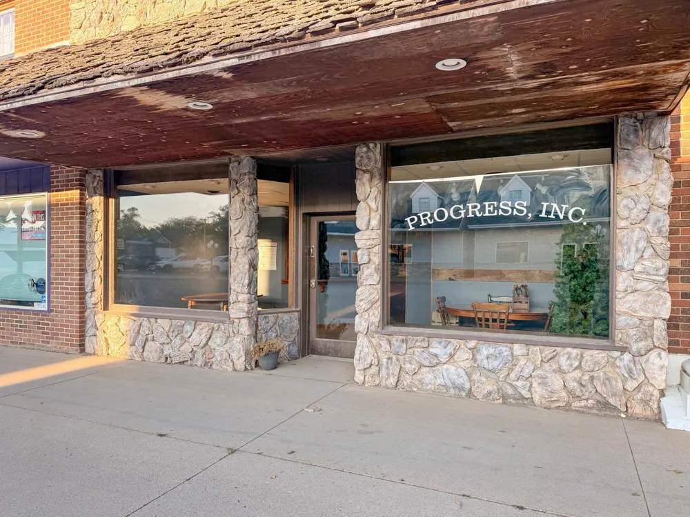 825 Main Street Edgerton, MN 56128