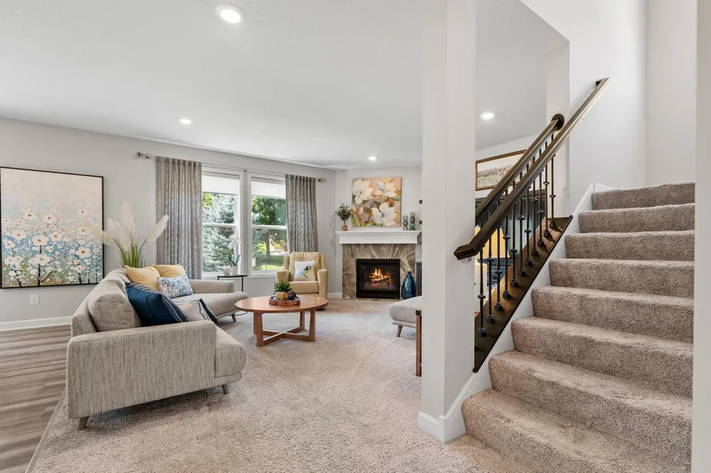 1986 Red Oak Path Shakopee, MN 55379
