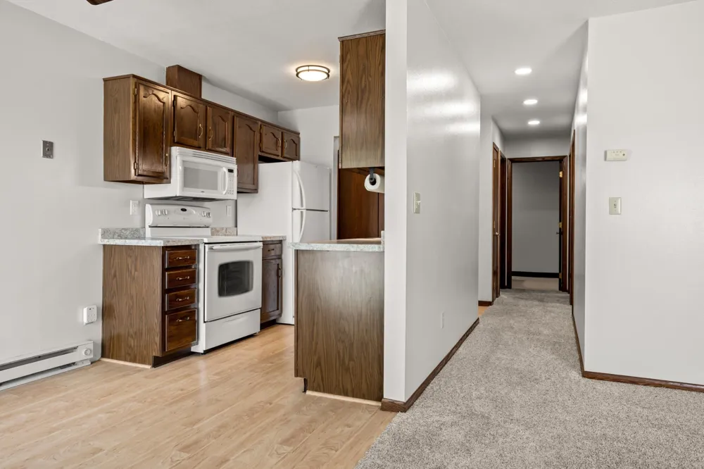 2308 18th Street S #H Fargo, ND 58103