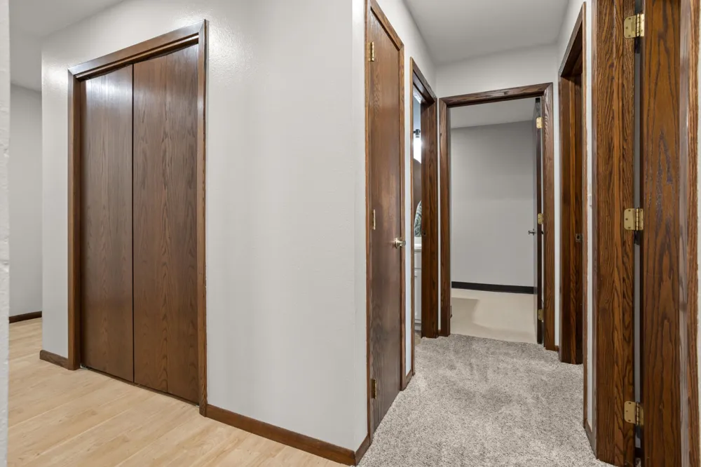 2308 18th Street S #H Fargo, ND 58103
