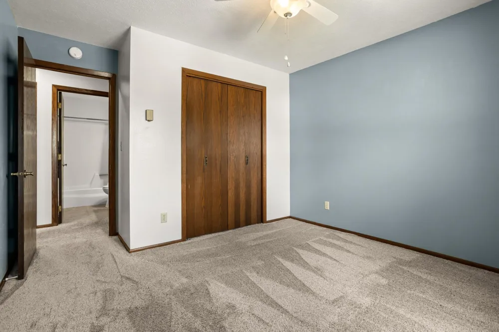 2308 18th Street S #H Fargo, ND 58103
