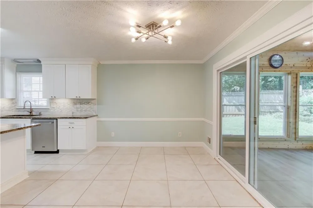 291 Shore Drive Suwanee, GA 30024