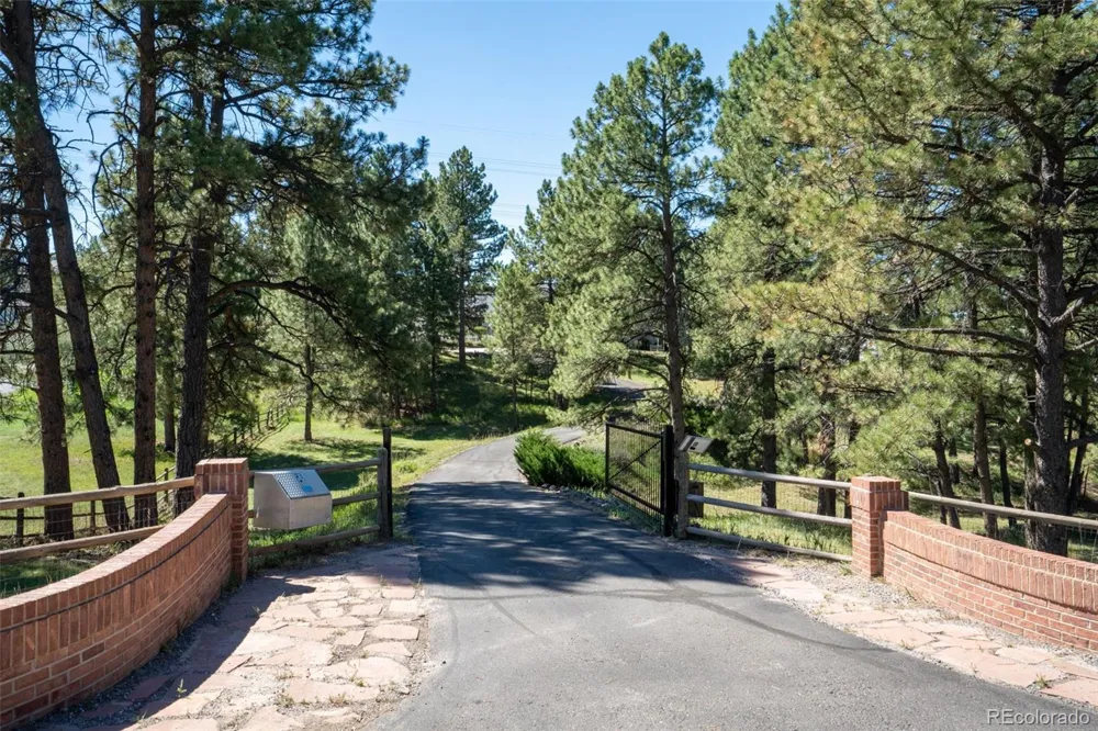 9238 Piney Creek Road Parker, CO 80138
