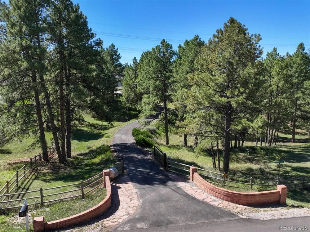 9238 Piney Creek Road Parker, CO 80138