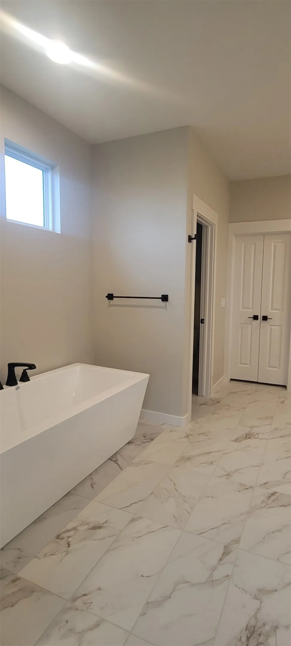 2042 E 130th Street S Jenks, OK 74037