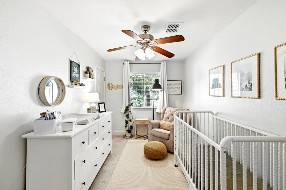 8014 Doe Meadow Drive Austin, TX 78749
