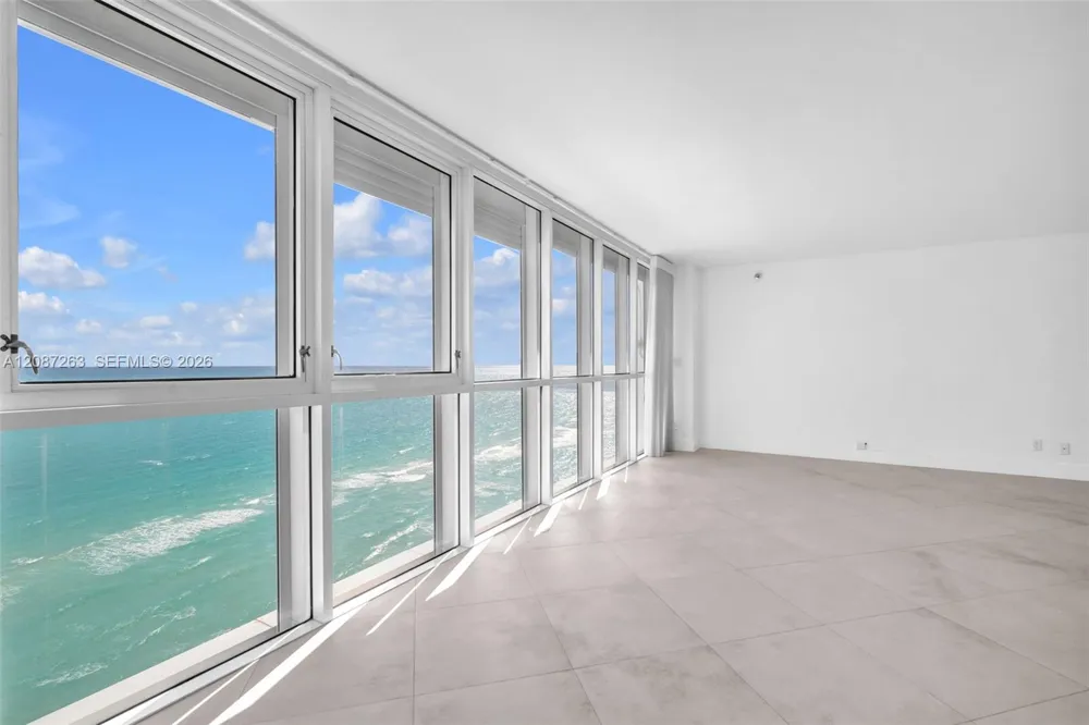 16485 Collins Ave #2136 Sunny Isles Beach, FL 33160