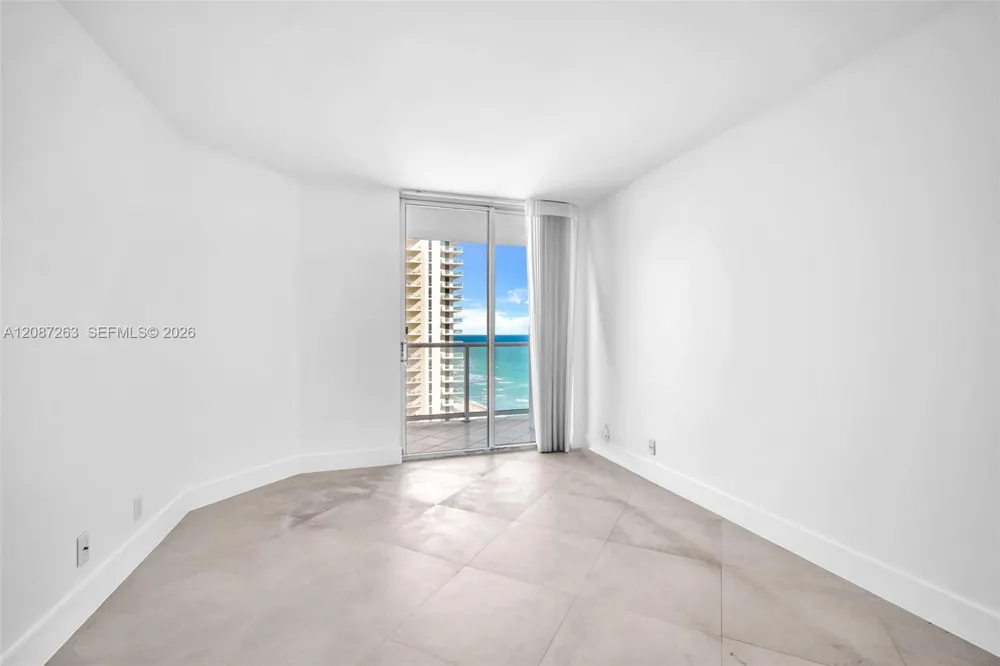 16485 Collins Ave #2136 Sunny Isles Beach, FL 33160