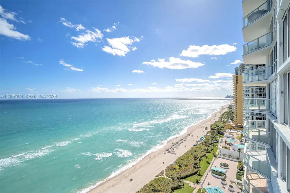16485 Collins Ave #2136 Sunny Isles Beach, FL 33160