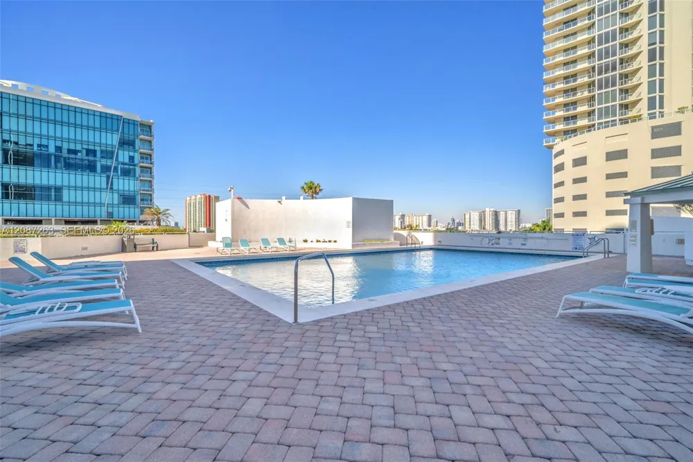 16485 Collins Ave #2136 Sunny Isles Beach, FL 33160