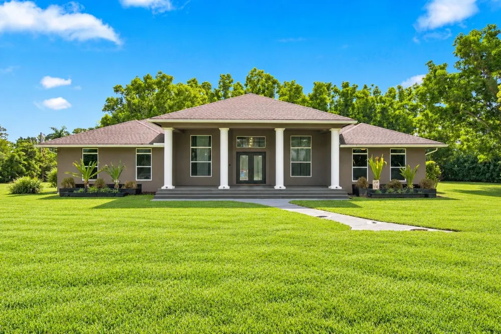 9176 190th Street Loxahatchee, FL 33470