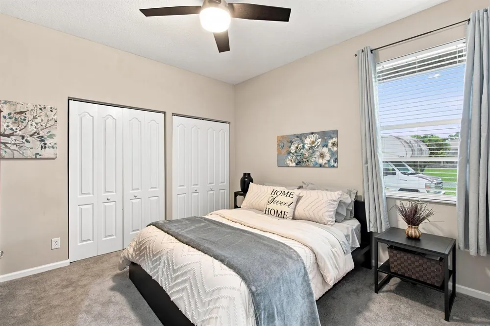 9176 190th Street Loxahatchee, FL 33470