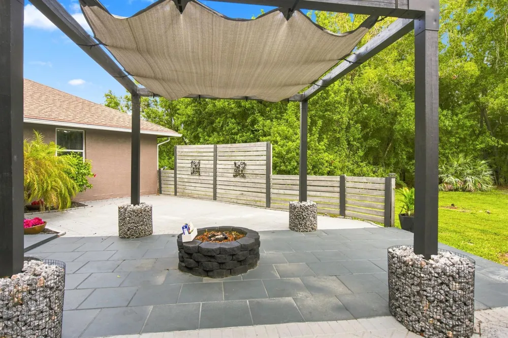 9176 190th Street Loxahatchee, FL 33470
